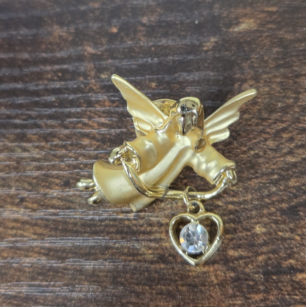 70s Giusti Gigi Goldtone Angel Pin